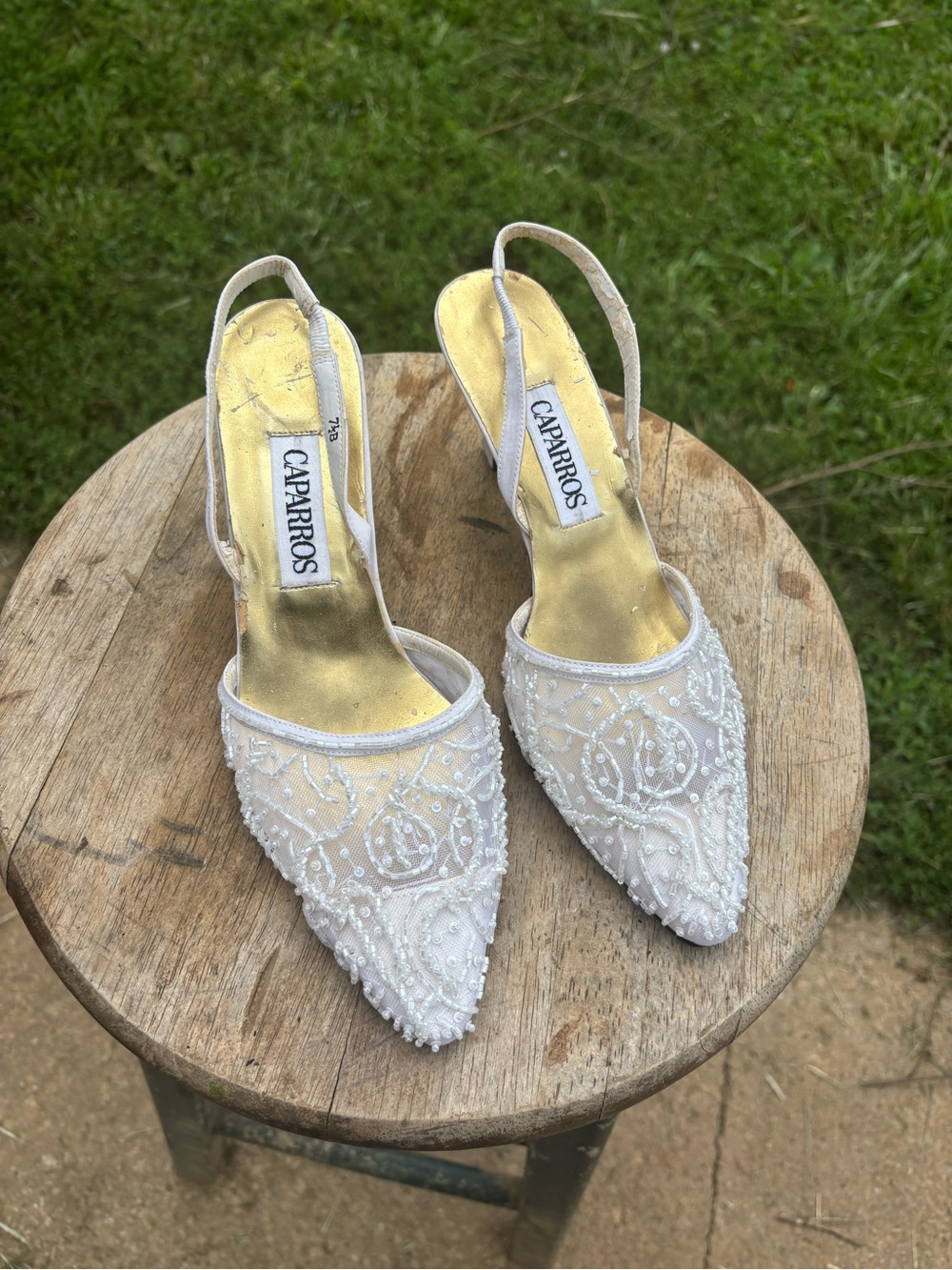 Vintage Caparros Beaded Mesh Slingback Heels White Gold Size 7.5